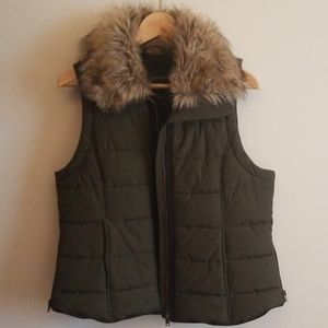 Maurices Army Green Vest with Faux Fur Size L